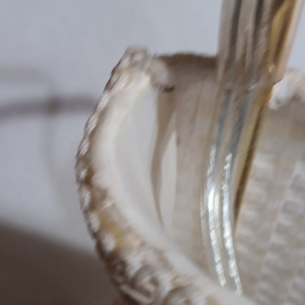 Elegant Cream Woven Lampshade - Picture 14 of 16